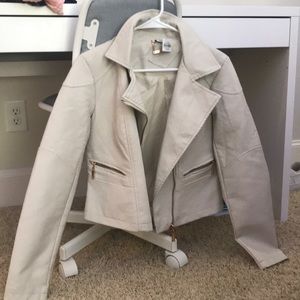 LEATHER WOMENS JACKET